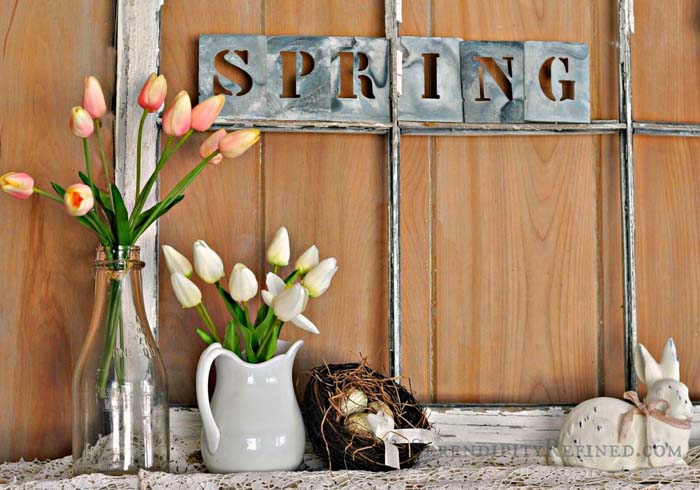 Tulip Arrangements and Metal Sign #farmhouse #springdecor #decorhomeideas