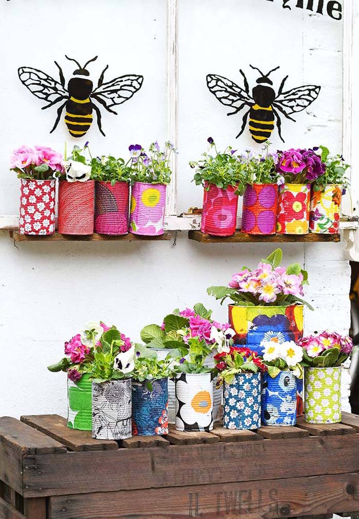 Upcycled Tins As Sweet Garden Highlights #spring #planter #decorhomeideas