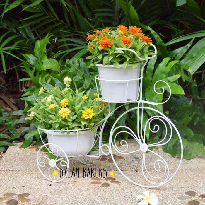 Vintage Tricycle Wrought Iron Plant Stand #spring #planter #decorhomeideas