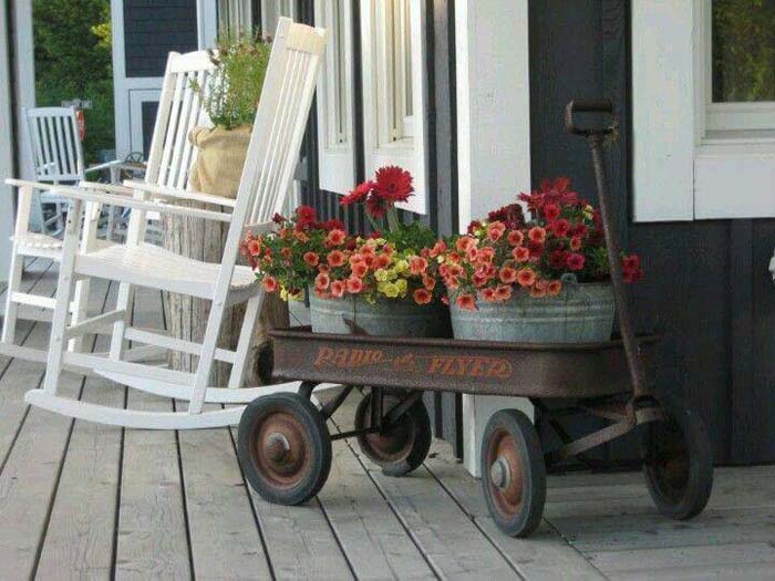 A Wagon Full of Flowers #rustic #porch #vintage #decorhomeideas