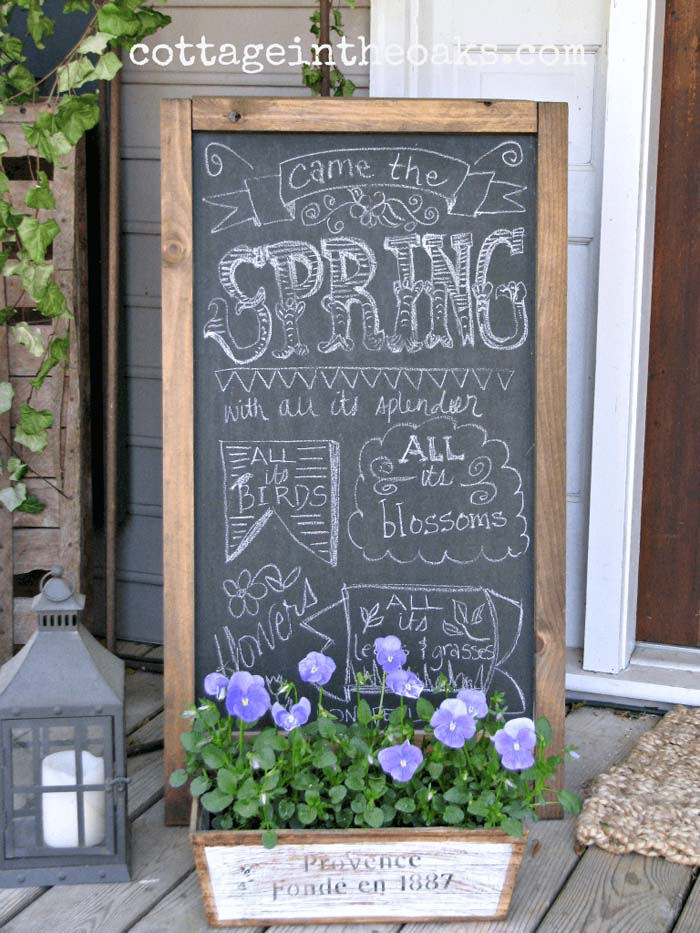 Chalkboard With Wooden Planter and Decorative Lantern #rustic #springdecor #porch #decorhomeideas