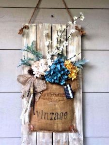 40 Best Rustic Vintage Porch Decor Ideas To Create A Cozy Mood