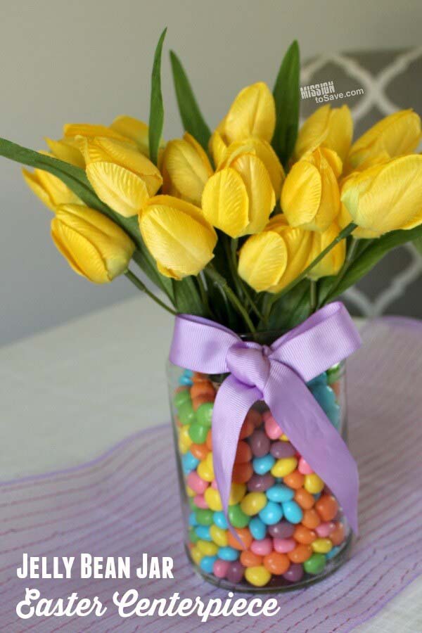 Jelly Bean Jar DIY Easter Centerpiece #springdecor #dollarstore #decorhomeideas