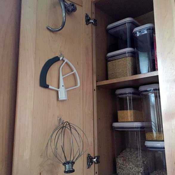 Mixer Attachment Storage #kitchen #hacks #organization #decorhomeideas
