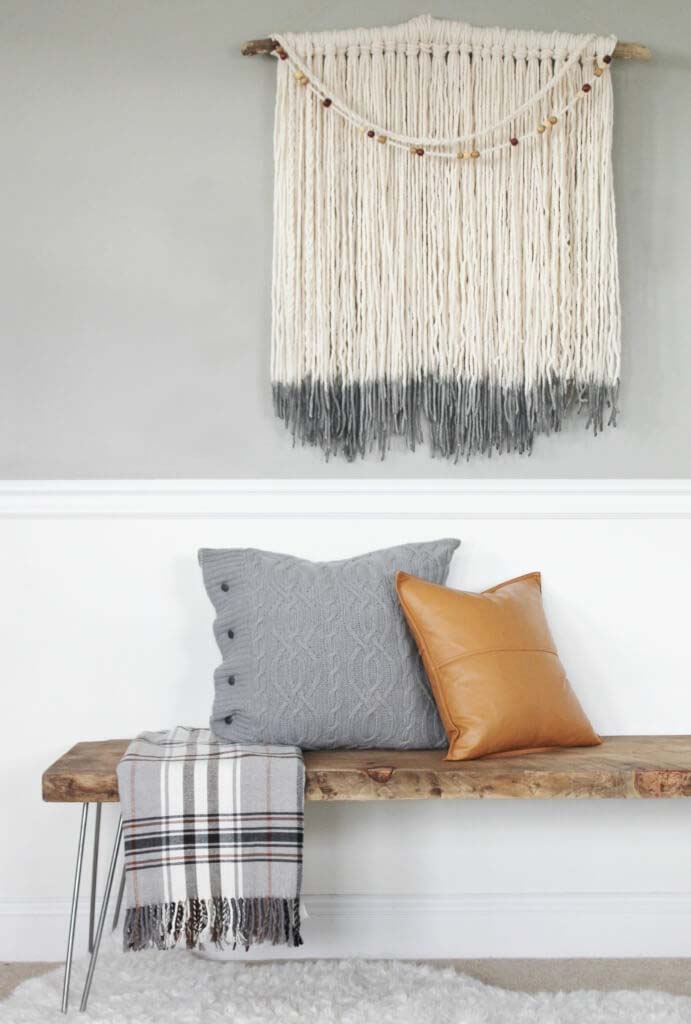 Modern Raw Wood Plank Bench #entrywaybench #diy #decorhomeideas