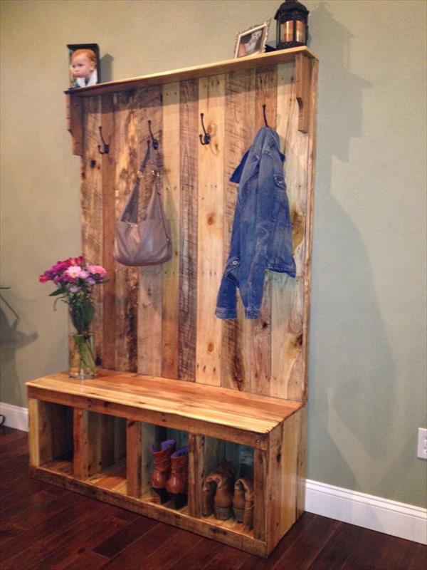 Diy Entryway Bench Project Ideas, How To Make A Coat Rack Bench