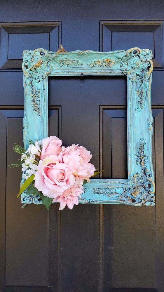 Repurposed Frame and Peonies Door Hanger #rustic #porch #vintage #decorhomeideas