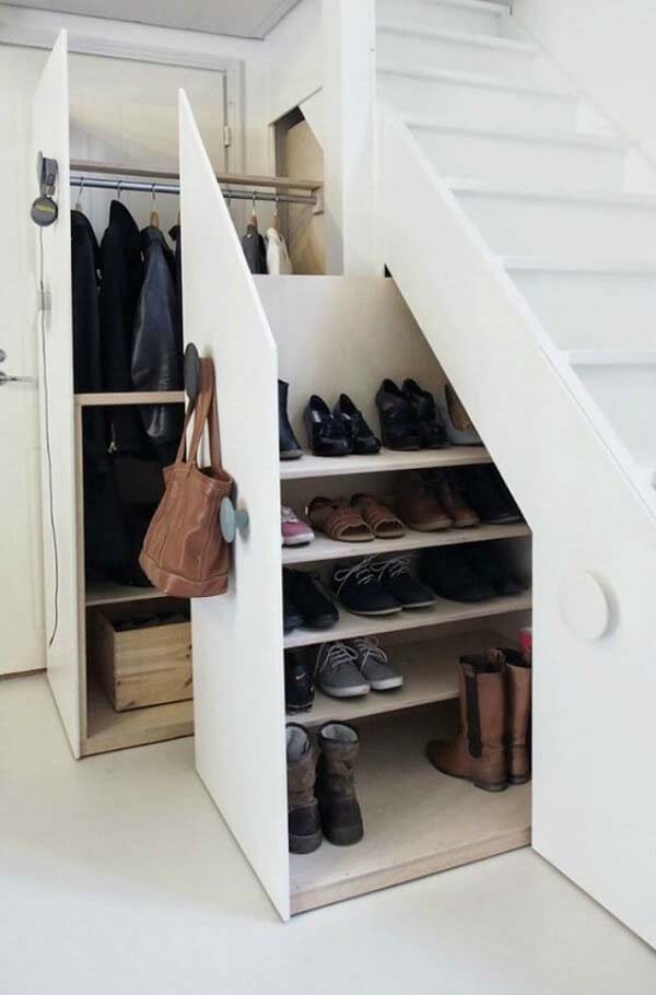Shoe Storage Under the Stairs #storage #organization #decorhomeideas