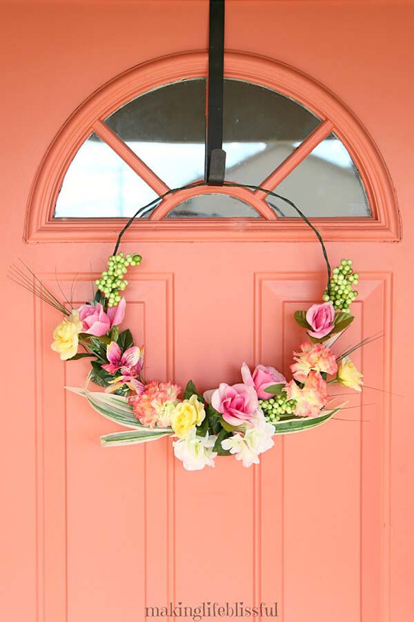 Stunning Spring Wreath with Dollar Store Finds #springwreath #diy #decorhomeideas