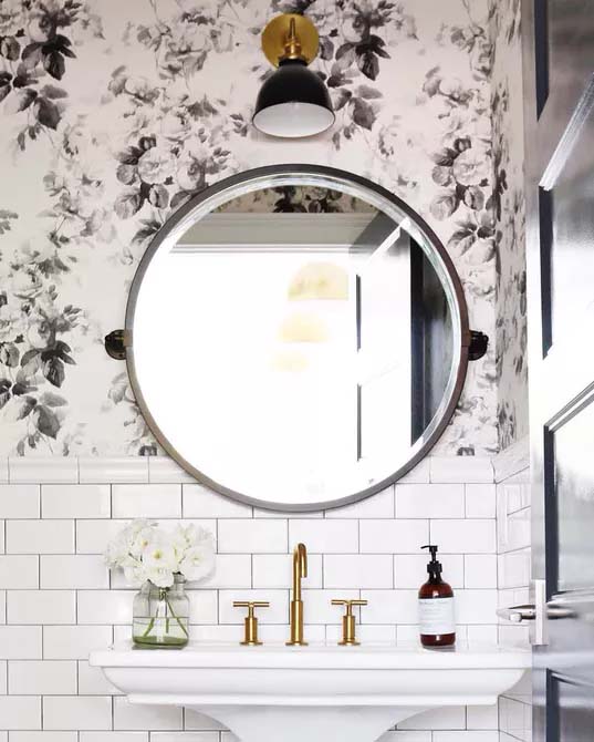 Subway Tile And Wallpaper #bathroom #whiteshowertile #decorhomeideas