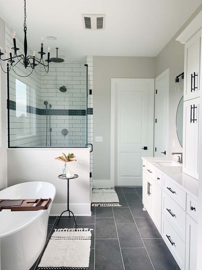 23 Best White Subway Tile Shower Ideas, Black Subway Tile Bathroom Floor