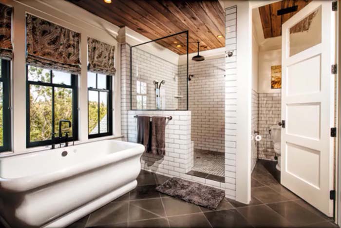 White Subway Tile With Dark Grout #bathroom #whiteshowertile #decorhomeideas