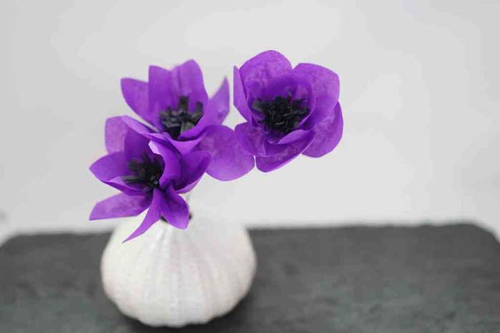 Anemone Flower Made from Tissue Paper #floral #homedecor #decorhomeideas