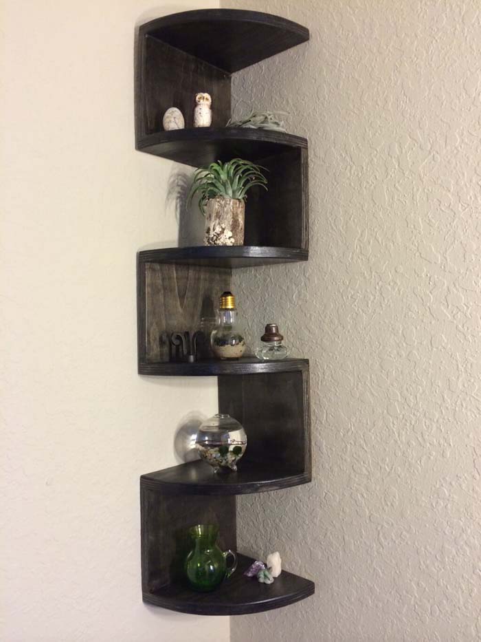 Black Rounded Zig Zag Corner Shelf #cornershelf #diy #decorhomeideas