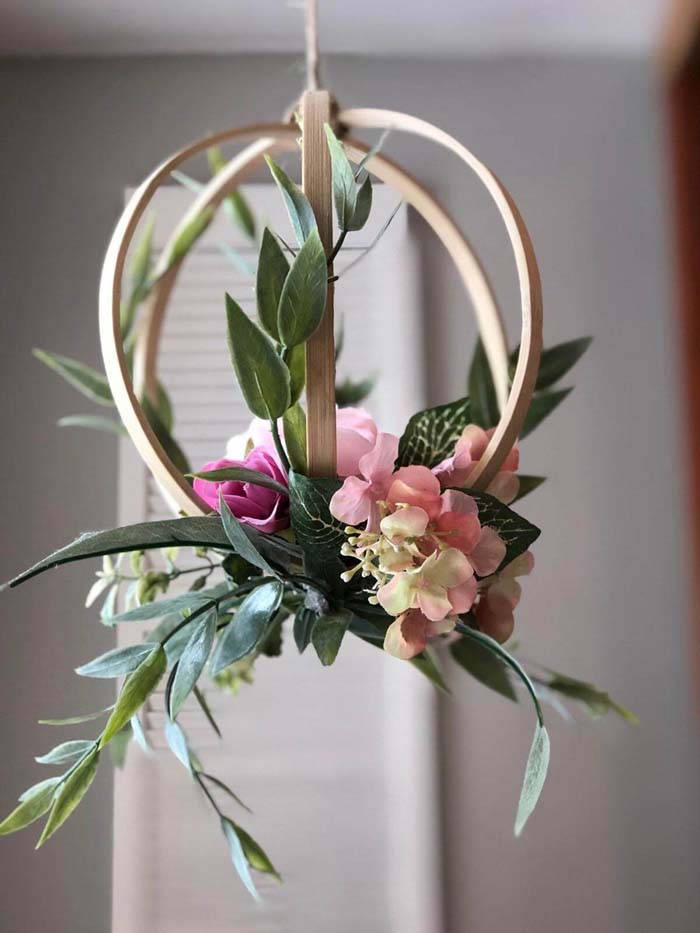 Boho Style Floral Hoop Wreath #floral #homedecor #decorhomeideas