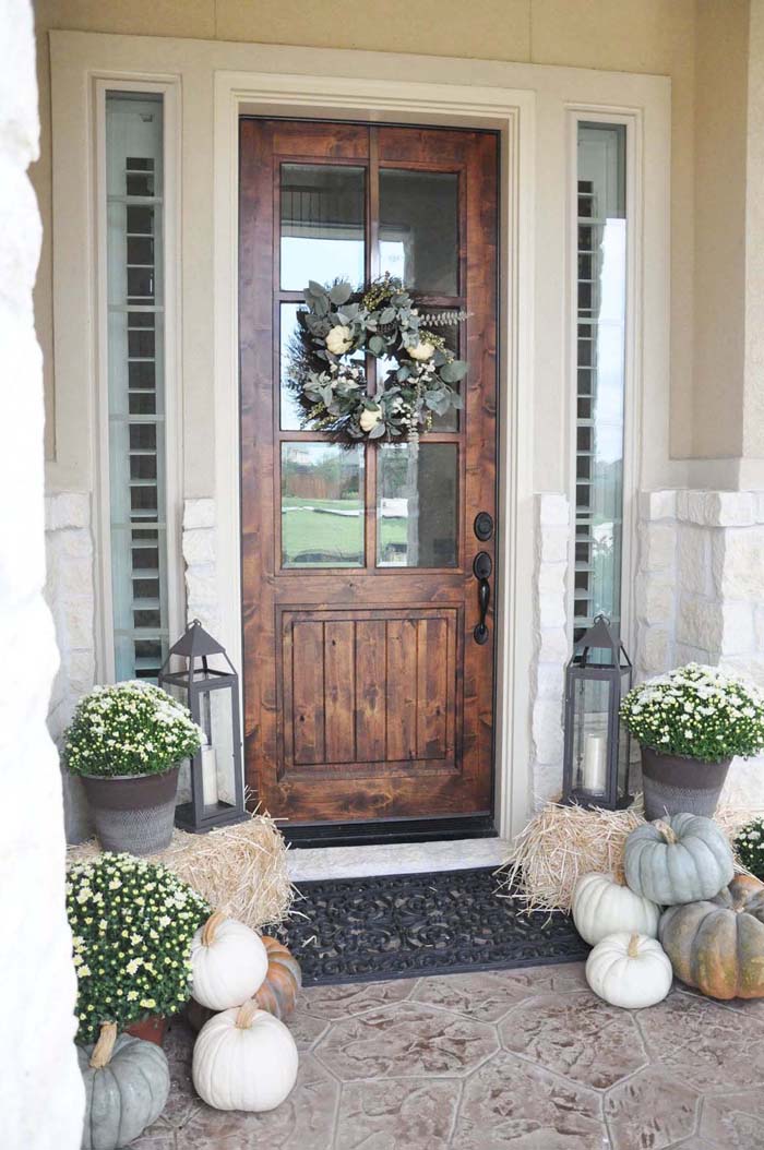 Chocolate Brown Windowed Front Door #farmhouse #frontdoor #decorhomeideas