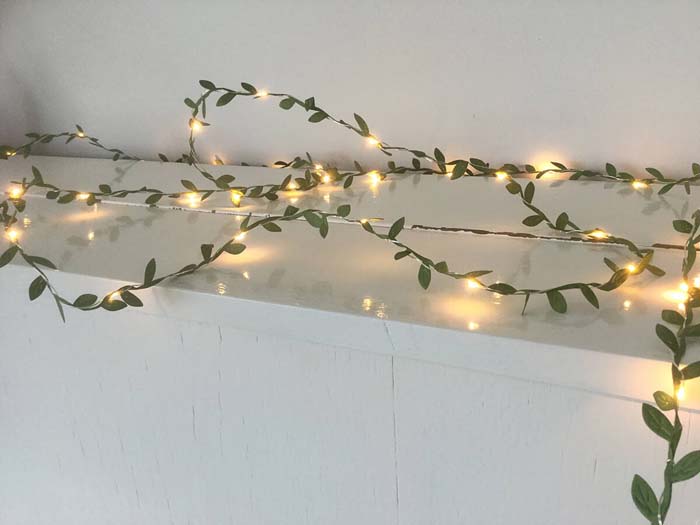 Fairy Lights and Green Leaves Garland #Easter #spring #vintagedecor #decorhomeideas