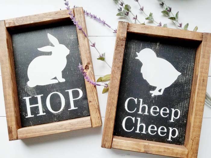 Farmhouse Style Framed Bunny and Chick Signs #Easter #sign #decorhomeideas