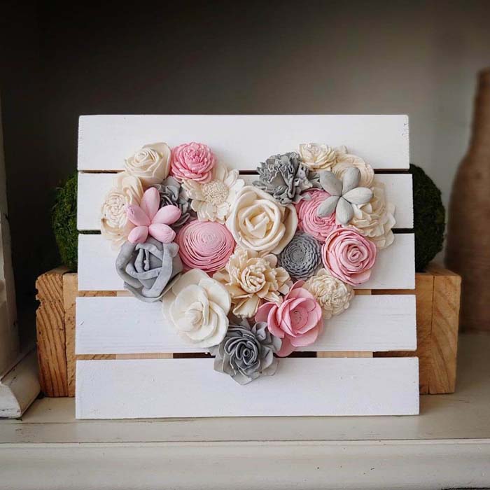 Heart of Wooden Flowers on Wooden Plaque #floral #homedecor #decorhomeideas