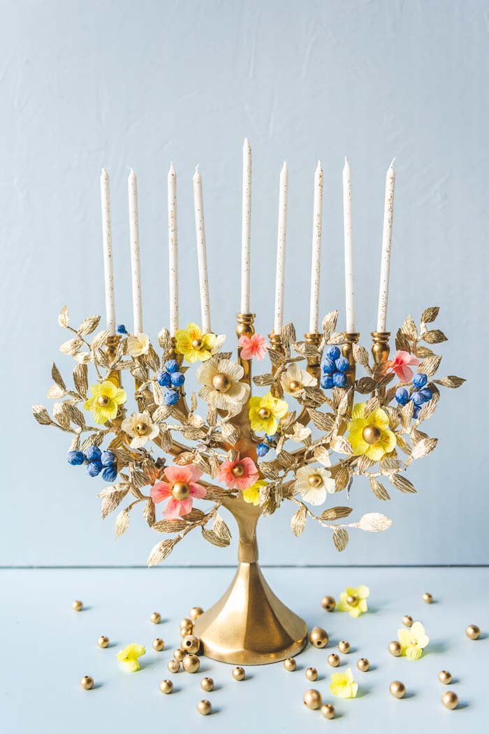 Menorah with Beaded Paper Flowers #floral #homedecor #decorhomeideas