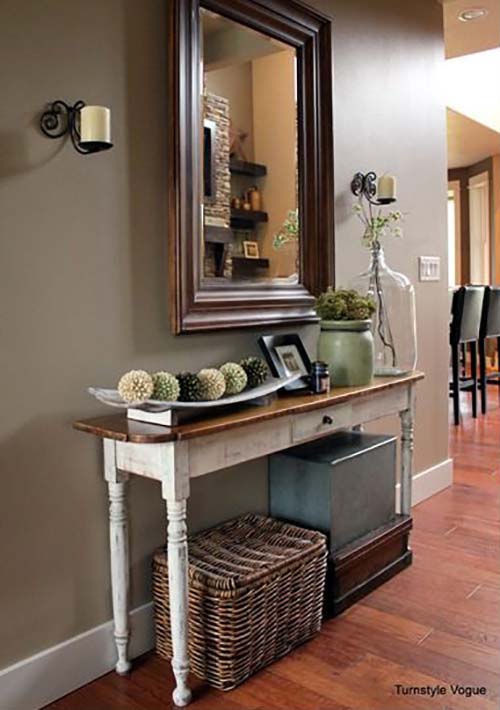 Mix Boxes and Baskets for Storage #rusticentryway #farmhouse #decor #decorhomeideas