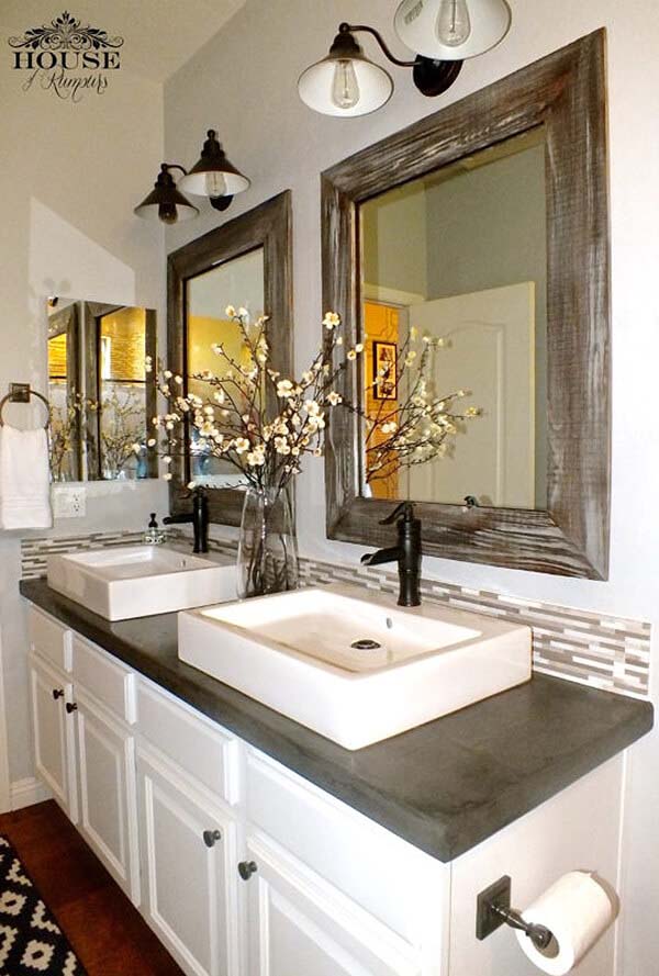 Mixed Motifs in this Modern Farmhouse Bathroom #bathroom #decor #decorhomeideas