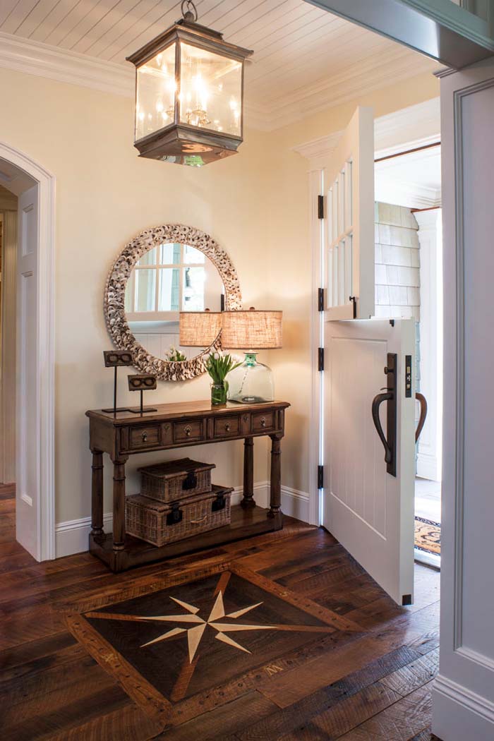 Oversized Entry Light Welcomes with Warmth #rusticentryway #farmhouse #decor #decorhomeideas