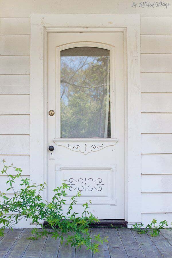 Pure And Pristine White Door With Planters #farmhouse #frontdoor #decorhomeideas