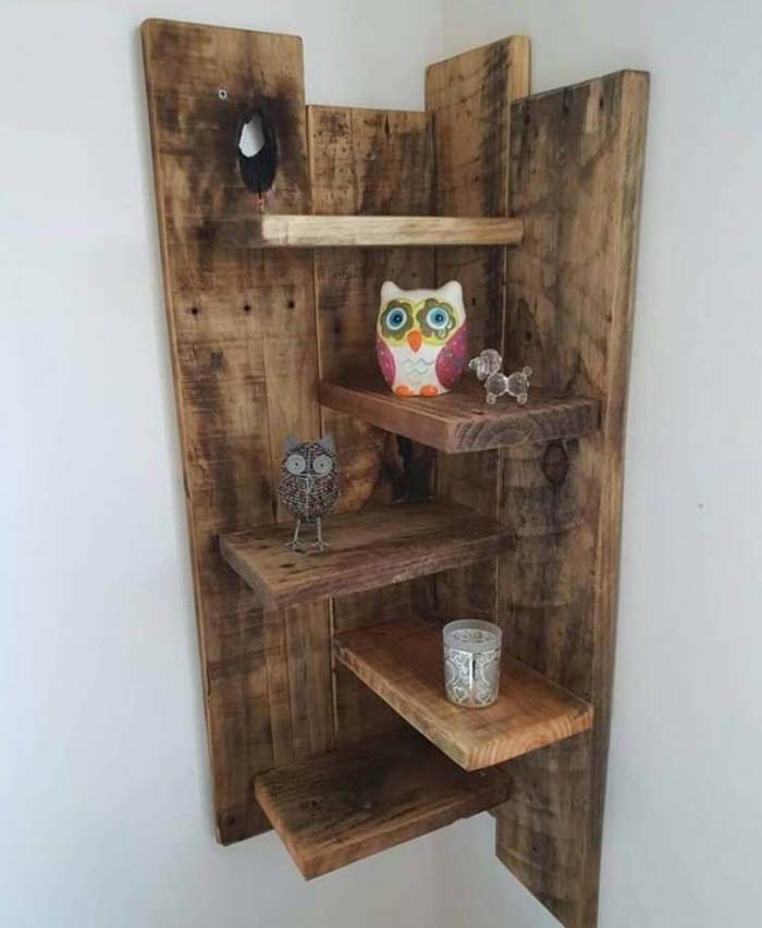 Rustic and Playful Pallet Corner Shelves #cornershelf #diy #decorhomeideas