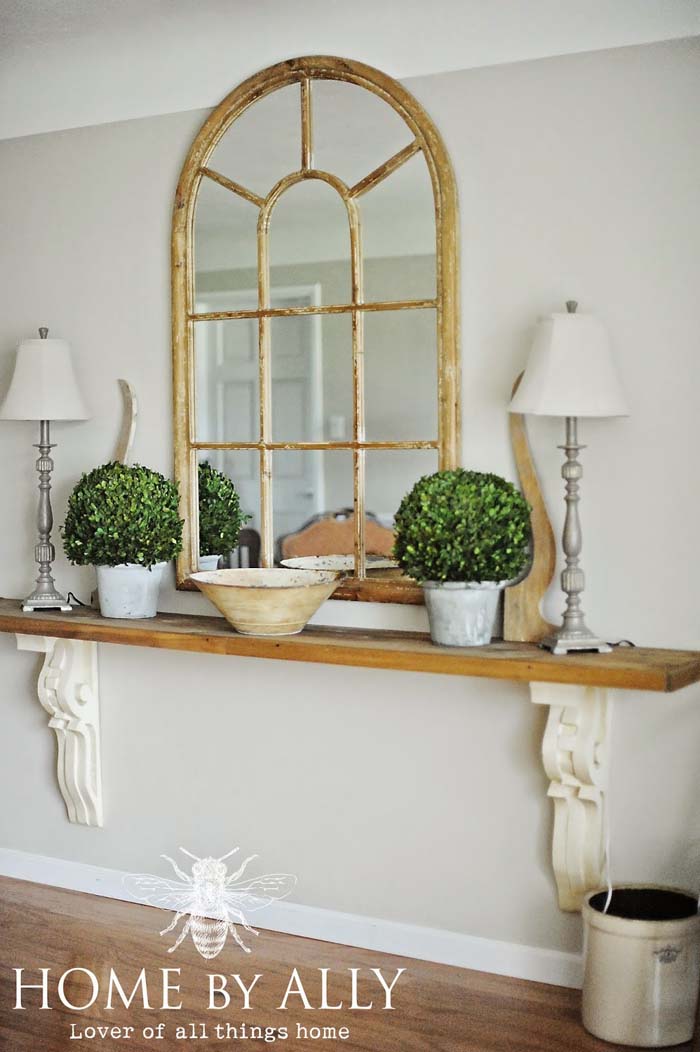 Save Space with an Oversized Shelf #rusticentryway #farmhouse #decor #decorhomeideas