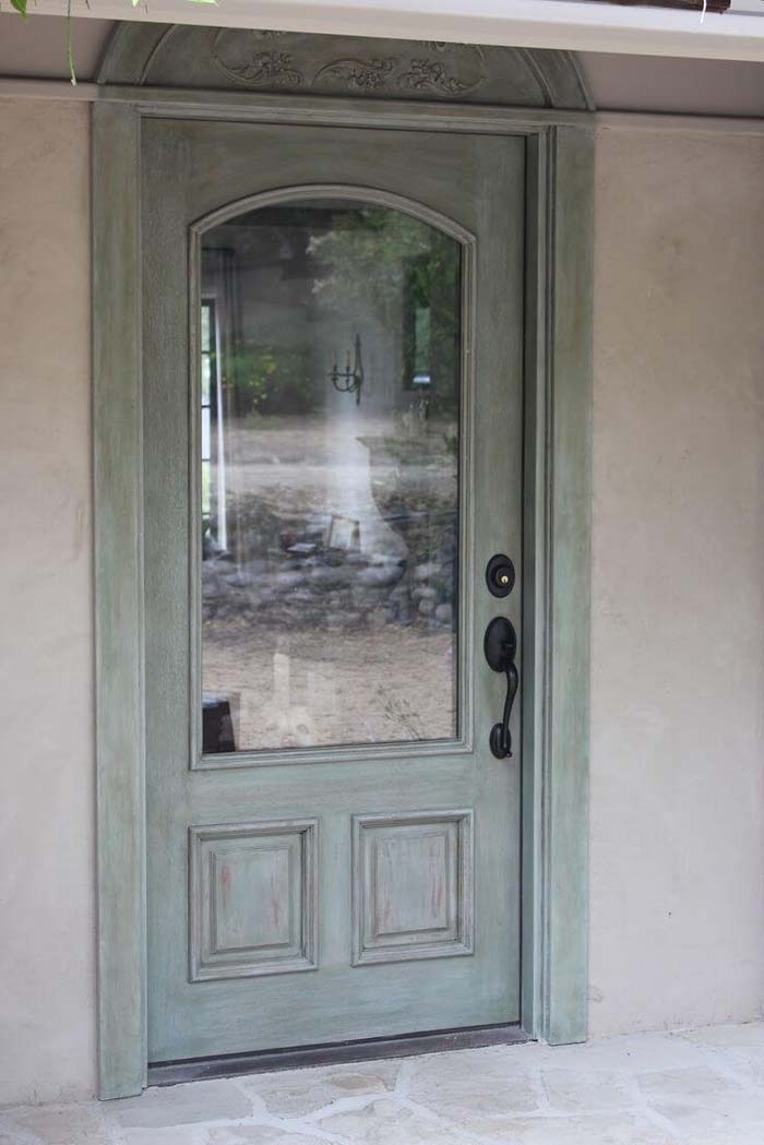 Simple Rustic Blue Whitewashed Front Door #farmhouse #frontdoor #decorhomeideas
