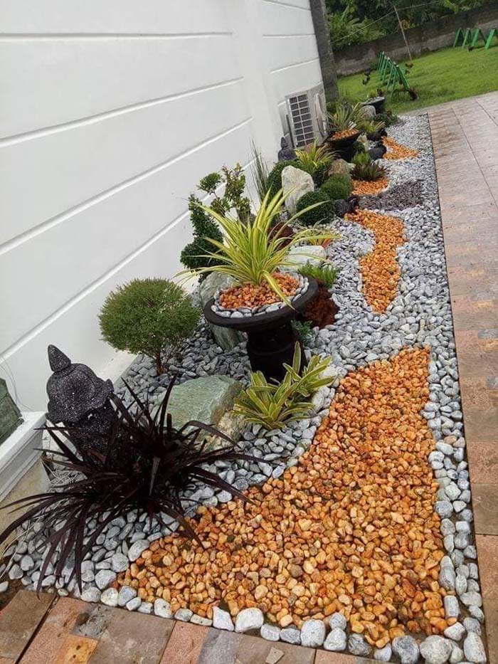 Stone Art and Eclectic Plants Create an Exotic Design #smallgarden #gardendesign #decorhomeideas