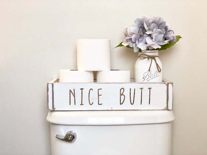 White Washed and Worn Mason Jar and Toilet Topper Box #bathroom #decor #decorhomeideas