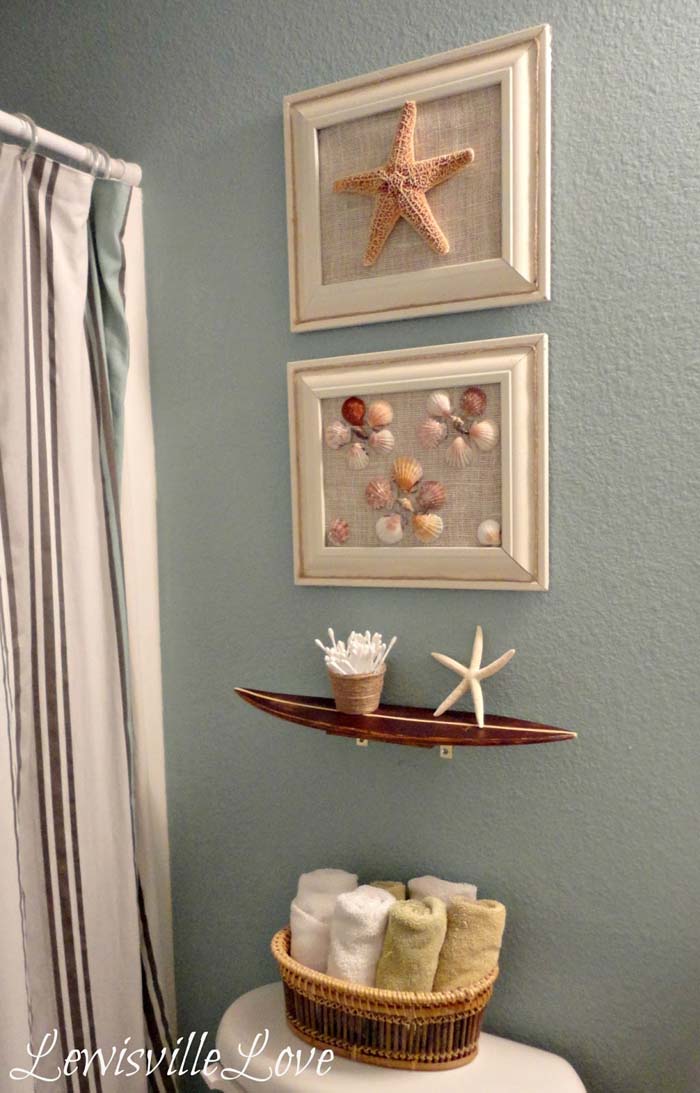 A Mini Gallery Wall for the Bathroom #nauticalbathroom #bathdecor #decorhomeideas