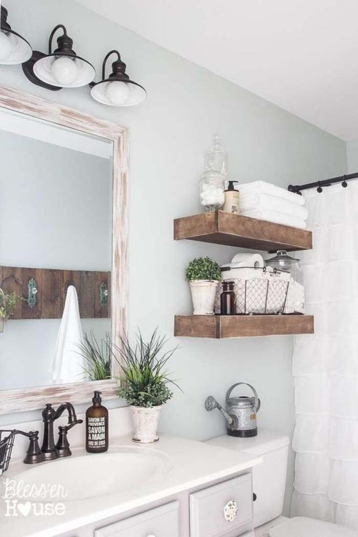 A Rustic Bathroom Mirror and Shelf Design #beachhouse #interiordesign #decorhomeideas