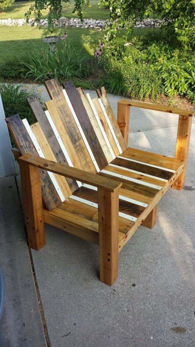 Adirondack Multi-Colored Wide Bench #diy #outdoorbench #decorhomeideas