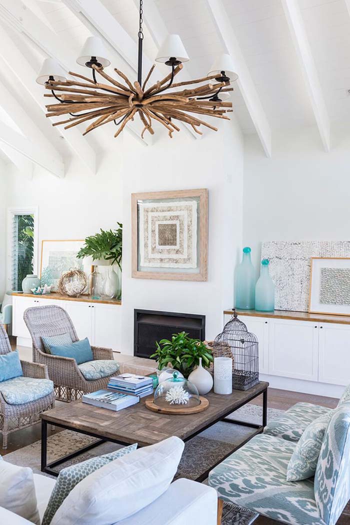 Beach-Inspired Designs with Driftwood and Sea Glass #beachhouse #interiordesign #decorhomeideas