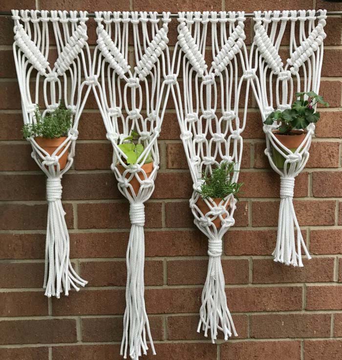 Macrame Hanging Planter with Bohemian Vibes #gardencontainer #garden #planter #decorhomeideas