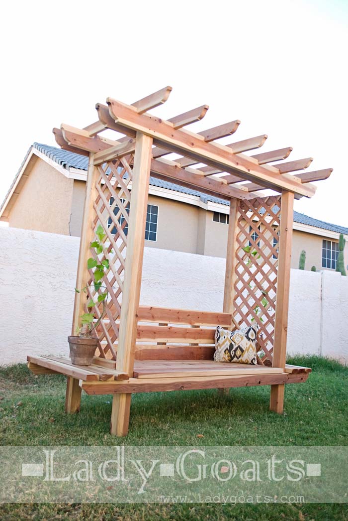 Outdoor Bench with Arbor #diy #outdoorbench #decorhomeideas