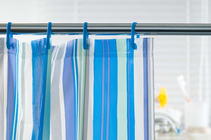 Shower Curtain #reusable #householditems #recycle #decorhomeideas