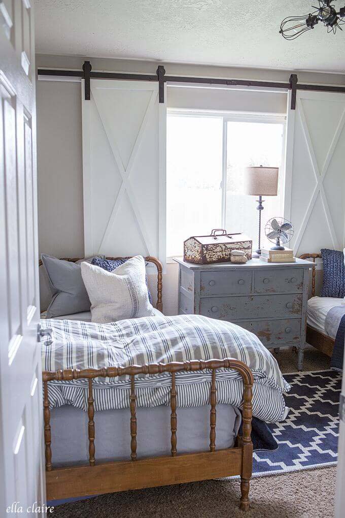 Sliding Barn Doors as Window Shutters #farmhouse #windowtreatments #decorhomeideas