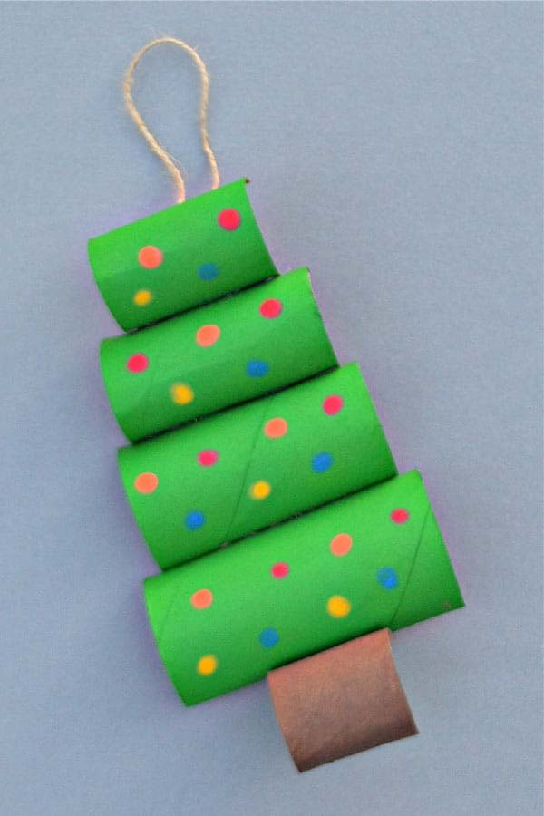 Toilet Paper Roll Christmas Tree Craft #kidscrafts #toiletpaperroll #decorhomeideas