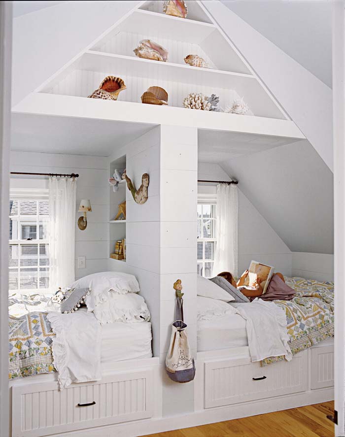 Two Bed Loft with Seashell Accents #beachhouse #interiordesign #decorhomeideas