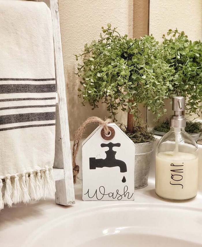 Custom Wooden Bathroom Wash Tag #farmhousebathroom #bathroom #decorhomeideas