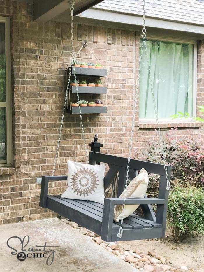 DIY Farmhouse Porch Swing #gardenswing #swingplans #decorhomeideas