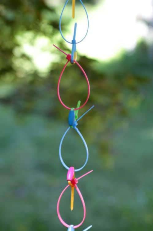 DIY Neon Zip Tie Rain Chain #diyrainchain #rainchain #decorhomeideas