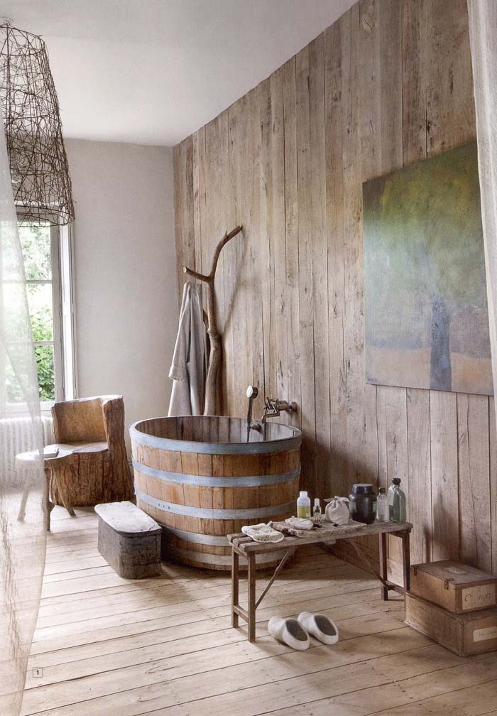 Giant Half-barrel Soaking Tub #rusticbathroom #rusticdecor #decorhomeideas