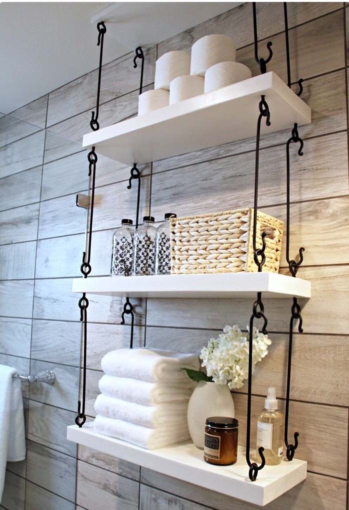 Hanging Shelves with Wrought Iron Hardware #rusticbathroom #rusticdecor #decorhomeideas