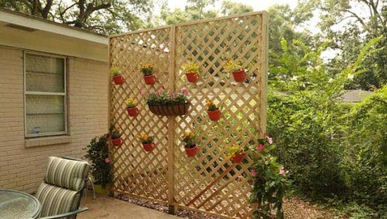 Lattice Privacy Wall #privacyfence #diy #fencingideas #decorhomeideas