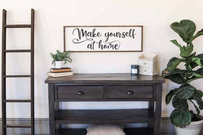 Make Yourself at Home Sign #farmhouse #walldecor #decorhomeideas
